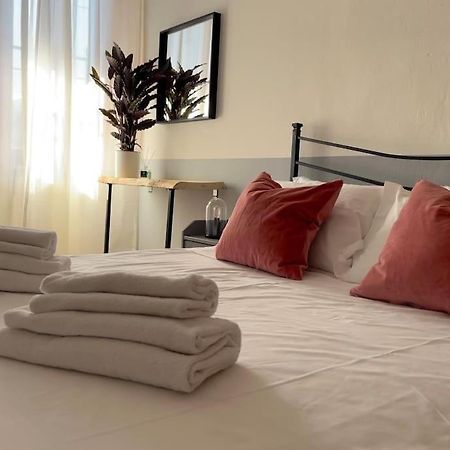 2-Bedroom Flat In The Heart Of Bergamo City Centre Exterior foto